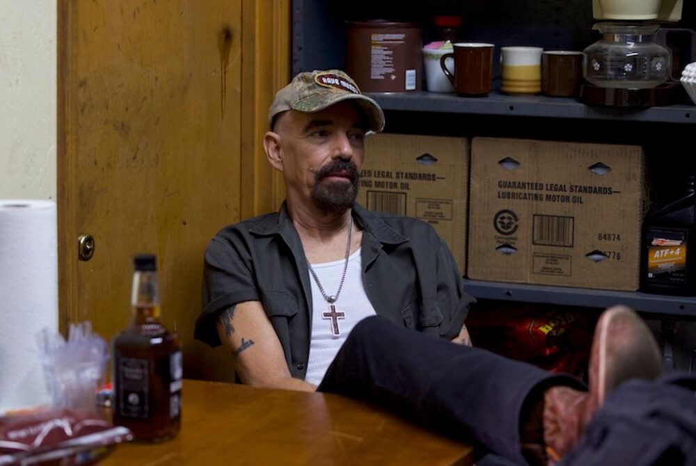 Billy Bob Thornton in Devils Park 1000x670 c